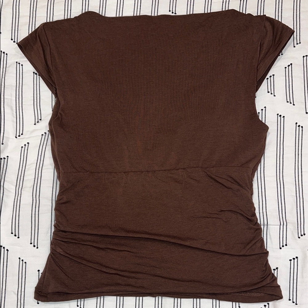 Abercrombie & Fitch Brown V-Neck Ruched Short Sleeve Padded Top - Picture 2 of 3
